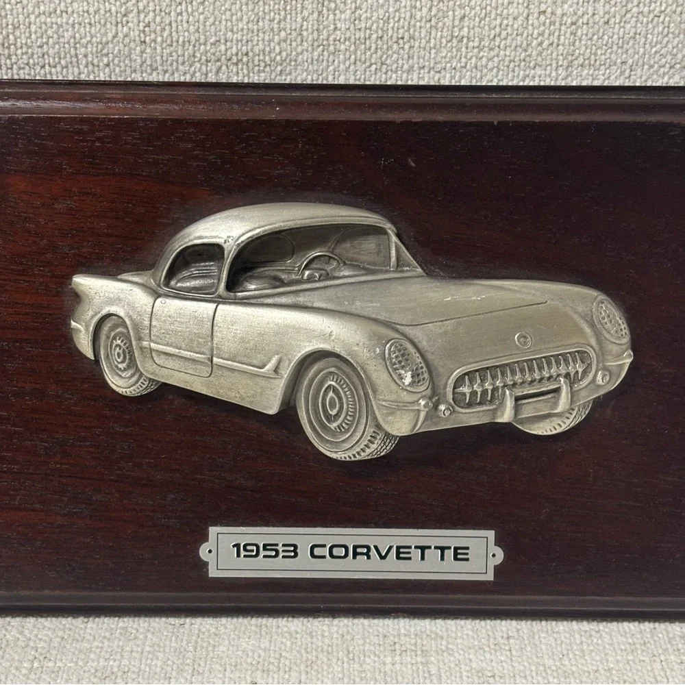 Wood Wall decor plaque featuring a 3D relief of a 1953 Chevrolet Corvette